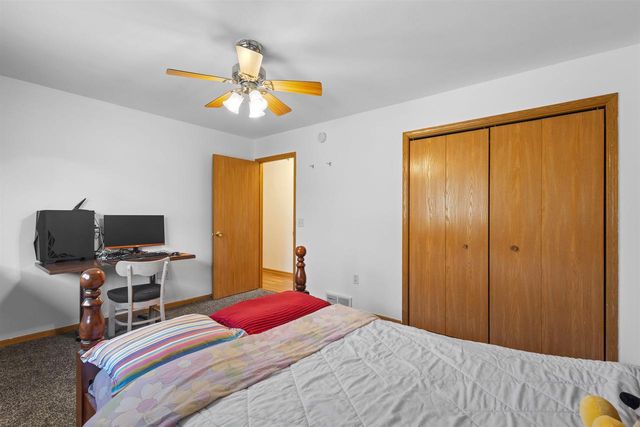 120 Thomas Road, Reedsburg, WI 53959