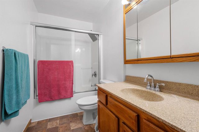 120 Thomas Road, Reedsburg, WI 53959