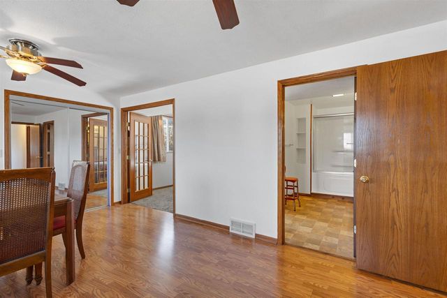 120 Thomas Road, Reedsburg, WI 53959