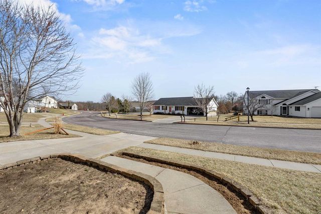 120 Thomas Road, Reedsburg, WI 53959