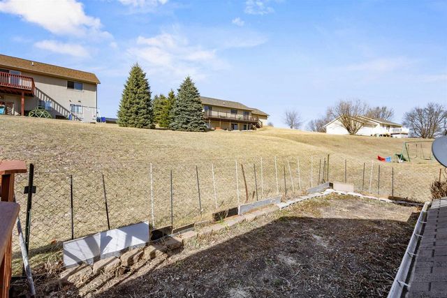 120 Thomas Road, Reedsburg, WI 53959