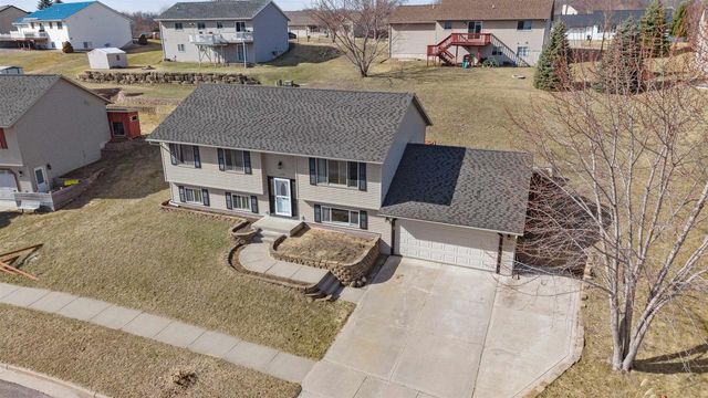 120 Thomas Road, Reedsburg, WI 53959