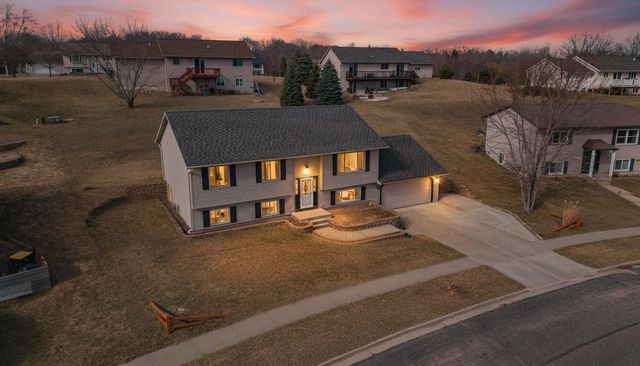 120 Thomas Road, Reedsburg, WI 53959