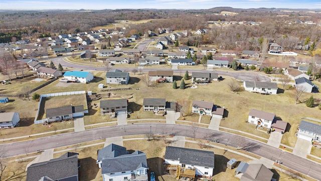 120 Thomas Road, Reedsburg, WI 53959