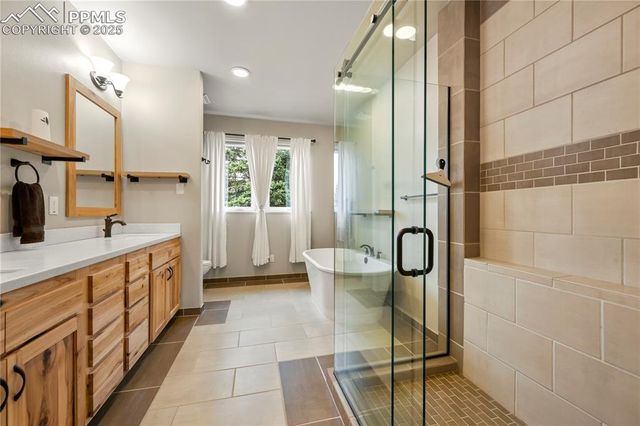 9865 S Highway 67, Cripple Creek, CO 80814