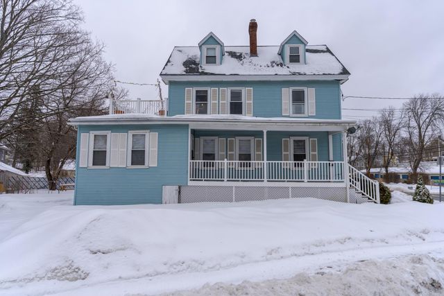 43 6th St Unit A, Dover, NH 03820