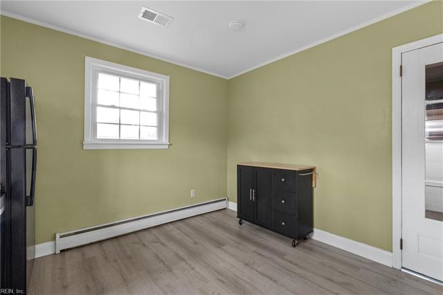 5712 Oak Terrace DR, Virginia Beach, VA 23464