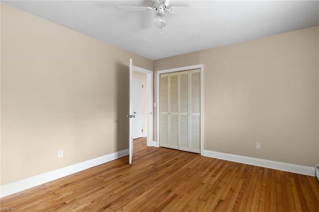 5712 Oak Terrace DR, Virginia Beach, VA 23464