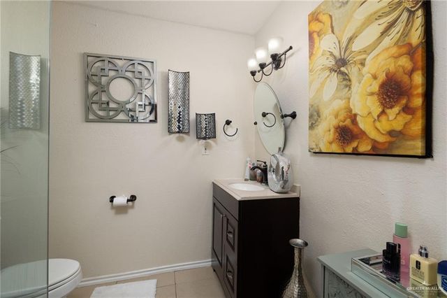 1222 S Bluebonnet Street, Pharr, TX 78577