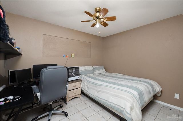 1222 S Bluebonnet Street, Pharr, TX 78577