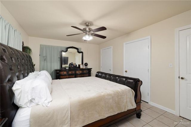 1222 S Bluebonnet Street, Pharr, TX 78577