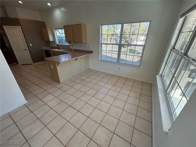 5001 Palm View Drive, Las Vegas, NV 89130