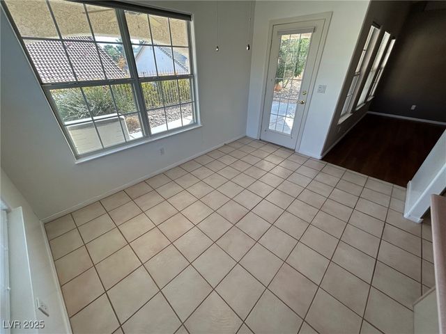 5001 Palm View Drive, Las Vegas, NV 89130