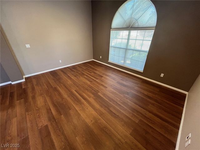 5001 Palm View Drive, Las Vegas, NV 89130