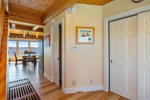 14 Turtle Bay Lane, South Hero, VT 05486