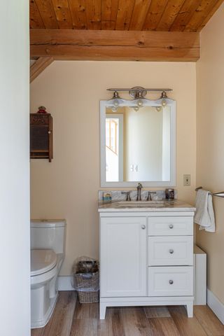 14 Turtle Bay Lane, South Hero, VT 05486