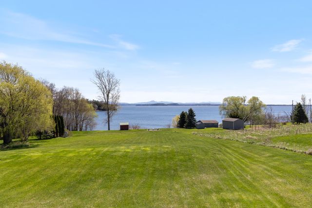 14 Turtle Bay Lane, South Hero, VT 05486