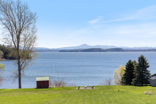 14 Turtle Bay Lane, South Hero, VT 05486