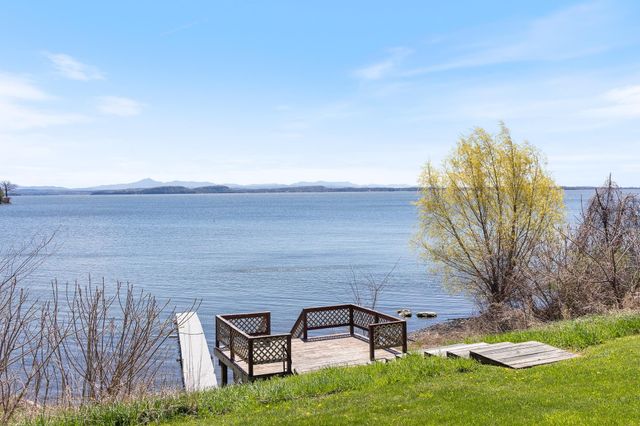 14 Turtle Bay Lane, South Hero, VT 05486