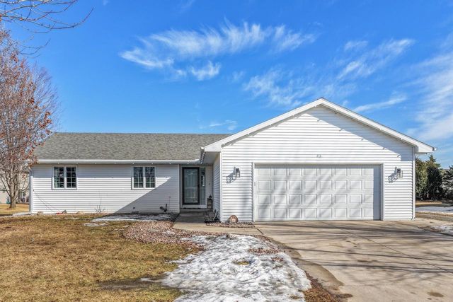 416 PATRICK LANE, Pulaski, WI 54162