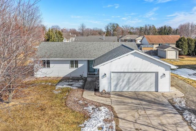 416 PATRICK LANE, Pulaski, WI 54162