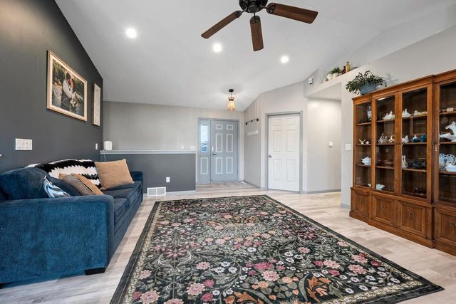 416 PATRICK LANE, Pulaski, WI 54162