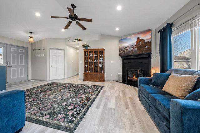 416 PATRICK LANE, Pulaski, WI 54162