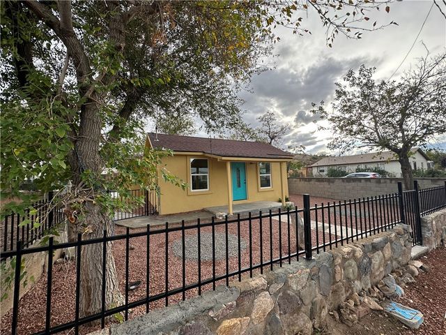 524 1st Avenue, Kingman, AZ 86401