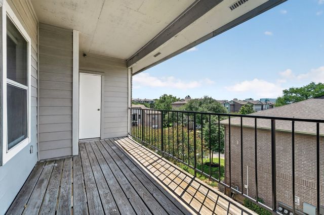 12166 Metric BLVD 351, Austin, TX 78758