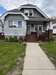 3356 N 37th STREET, Milwaukee, WI 53216