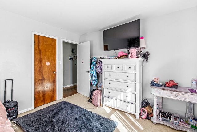 6201 W 800 N, Fountaintown, IN 46130