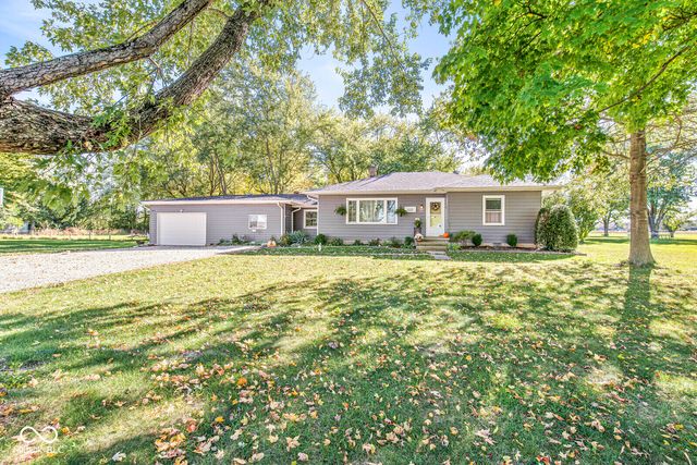 6201 W 800 N, Fountaintown, IN 46130