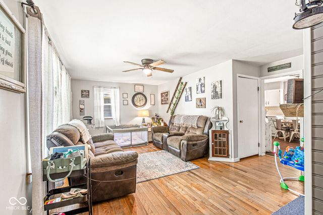 6201 W 800 N, Fountaintown, IN 46130