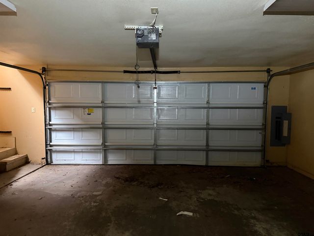 1528 W Hideaway Lane, Hideaway, TX 75771
