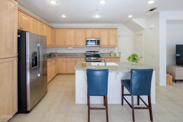 3604 Jolly Roger Way, Oxnard, CA 93035