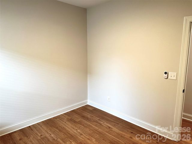 521 N Linwood Avenue, Charlotte, NC 28216