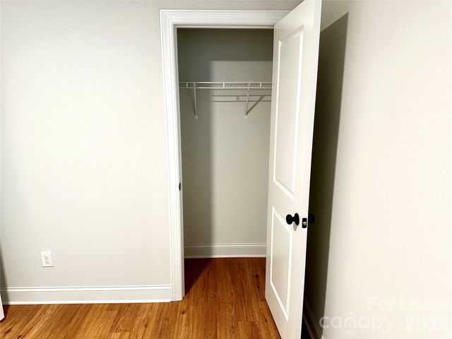 521 N Linwood Avenue, Charlotte, NC 28216