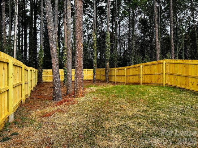 521 N Linwood Avenue, Charlotte, NC 28216