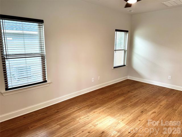 521 N Linwood Avenue, Charlotte, NC 28216