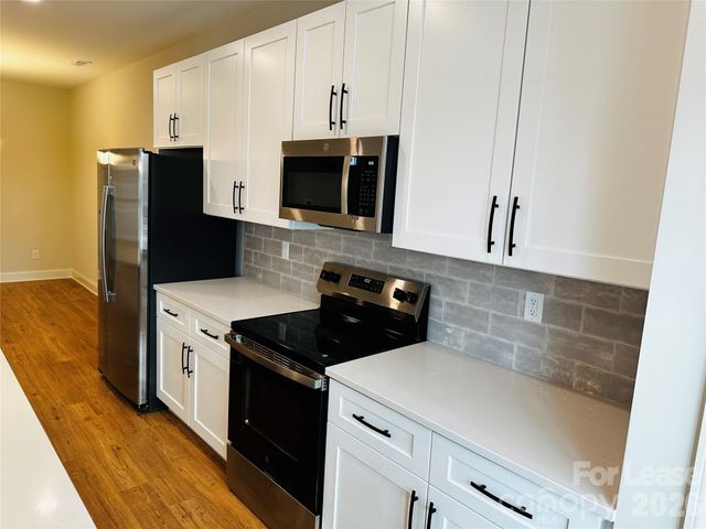 521 N Linwood Avenue, Charlotte, NC 28216