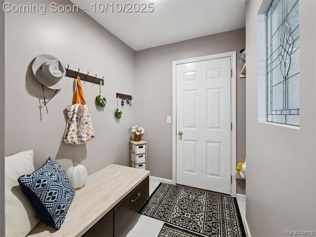 17275 Garvey Road, Chelsea, MI 48118