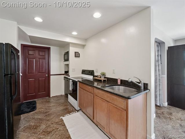 17275 Garvey Road, Chelsea, MI 48118