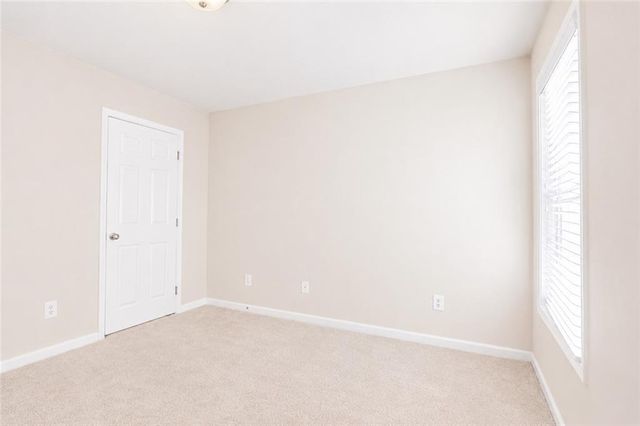 4442 Pond Edge Rd, Snellville, GA 30039