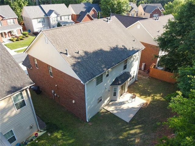 4442 Pond Edge Rd, Snellville, GA 30039