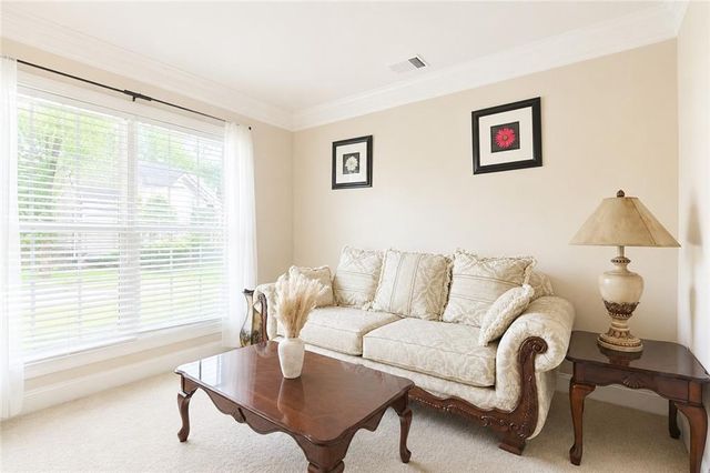 4442 Pond Edge Rd, Snellville, GA 30039