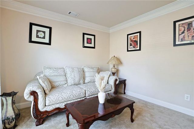 4442 Pond Edge Rd, Snellville, GA 30039