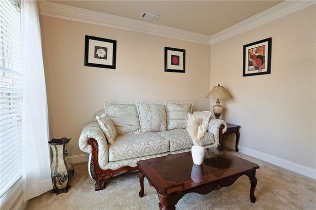 4442 Pond Edge Rd, Snellville, GA 30039