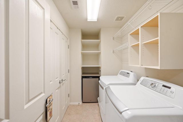 13600 Breton Ridge Street 25E, Houston, TX 77070