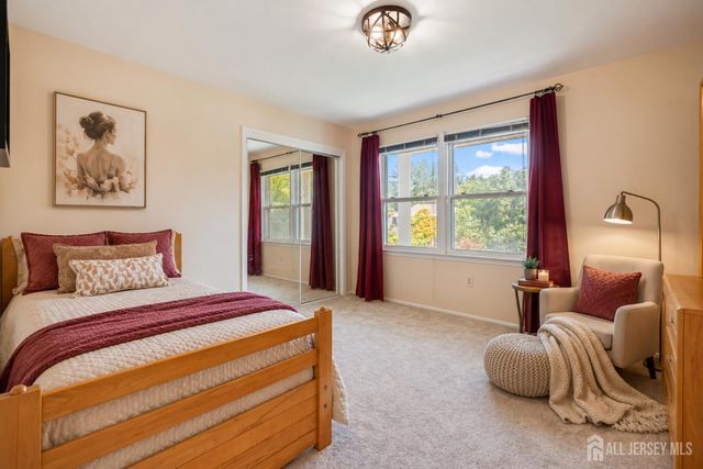 24 Van Hise Court, East Brunswick, NJ 08816