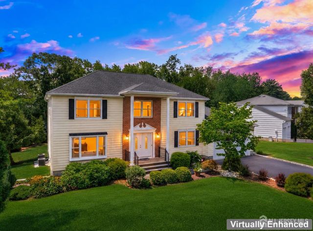 24 Van Hise Court, East Brunswick, NJ 08816
